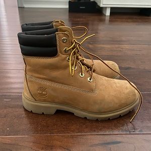 Original Women’s Timberland Boots (size: 7.5)